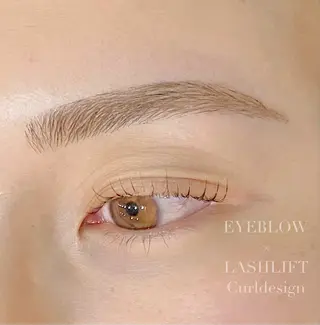 アイブロウ Miyuu -otto-🤍🖤のマツエク・マツパデザイン