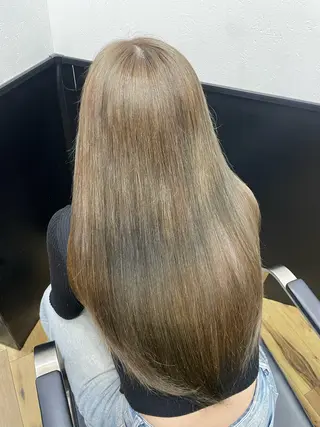 ロング Mio /カラーモデル大募集のヘアスタイル