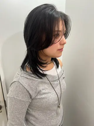 ミディアム 💥ウルフカット デザインあんな💥のヘアスタイル