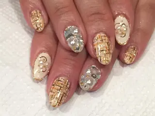 ネイル Nest 三田のマツエク・マツパデザイン