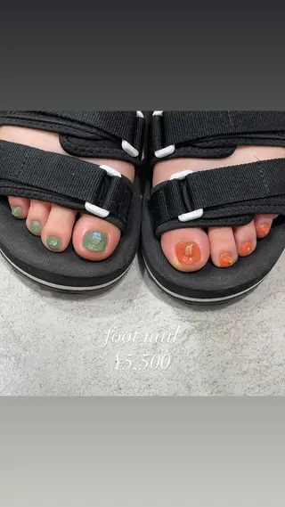 ネイル 淡色ネイル 🎀moeのネイルデザイン