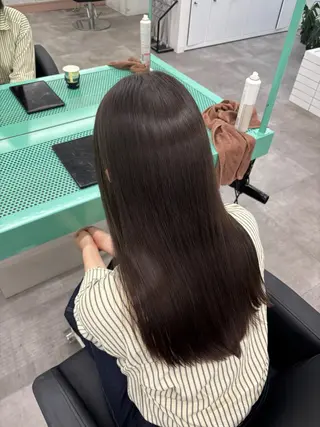 ロング 𝓗𝓪𝓻𝓾🥥 / 美髪ストレートのヘアスタイル