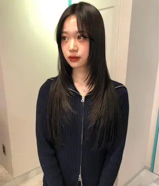 ロング ボブ× フェイスレイヤー🩰のヘアスタイル