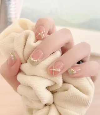 ネイル u1salon所属・ゆい ユイのネイルデザイン