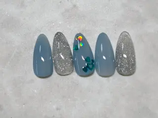 ネイル Nailsalon Graciasのネイルデザイン