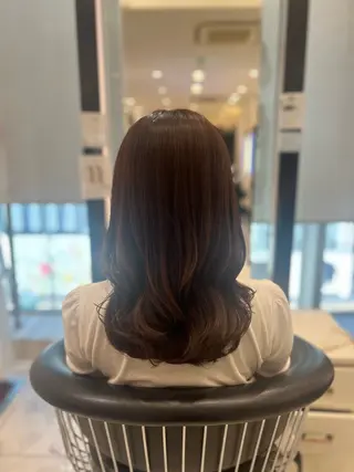 ミディアム パーマ コテ巻きパーマ💙 シノヤユイのヘアスタイル