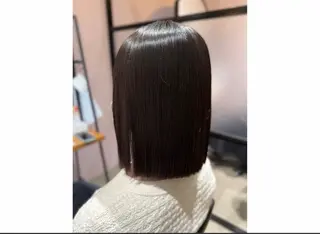 カラー 梶 瑞希のヘアスタイル