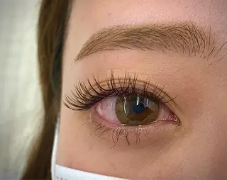 マツエク・マツパ BEIGE🥀金山 Yuhkiの眉毛・アイブロウイメージ