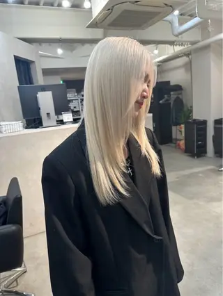 セミロング reira/堀江/ レイヤーカットのヘアスタイル