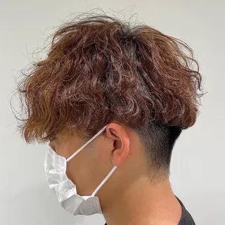 ショート カラー パーマ フェザーパーマ職人 🪶ryosukeのヘアスタイル