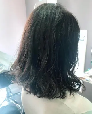 セミロング wep所属・ジョ サイコウのヘアスタイル