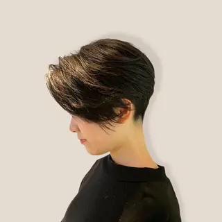 ショート コクブ アキヨのヘアスタイル