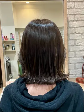 ミディアム カラー 清水 有実子のヘアスタイル