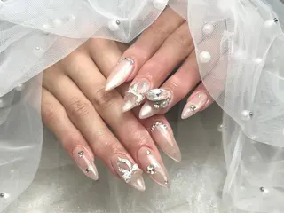 ネイル La suzuran nail&eyelashsalon 上前津店所属・La suzuran 上前津店 森本のネイルデザイン