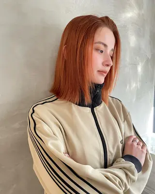 ミディアム カラー 渋谷 留菜のヘアスタイル