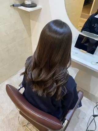 ロング 【髪質改善　艶髪】 布川　莉穂のヘアスタイル