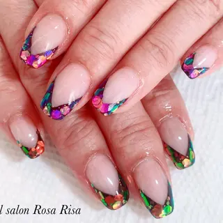 ミディアム ネイル ネイルスタジオ シェイクユアハンズのネイルデザイン