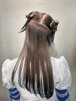 ロング ハイトーン 🌷ハルミ🌷のヘアスタイル