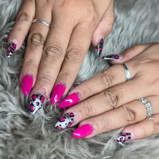 ネイル Dia Nail AKIのネイルデザイン