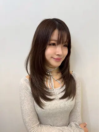 セミロング rioカット縮毛 矯正♡韓国レイヤーのヘアスタイル