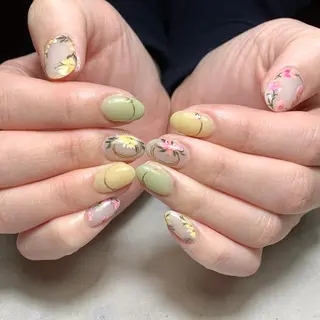 ネイル atelier　FIORITURA所属・FIORITURA aiのネイルデザイン