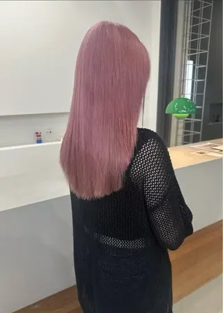 ロング カラー 🎨ハイトーン/ デザインカラー 内藤のヘアスタイル