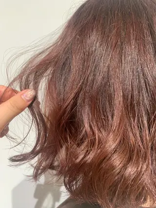 ミディアム カラー 山内 愛可のヘアスタイル