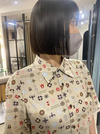 ショート カラー センターパート/ 暖色カラーayuのヘアスタイル