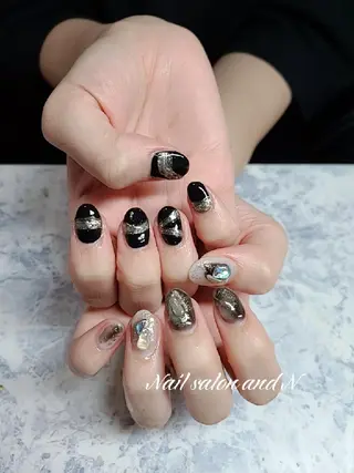 ネイル and Nのネイルデザイン