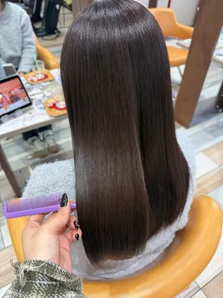 カラー 重田 琉愛のヘアスタイル