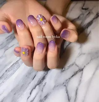 ネイル ﾈｲﾙﾙｰﾑﾘｯｶ 𝐦𝐚𝐲𝐮のネイルデザイン