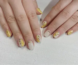 ネイル 𝑺 𝒏𝒂𝒊𝒍✳︎のネイルデザイン