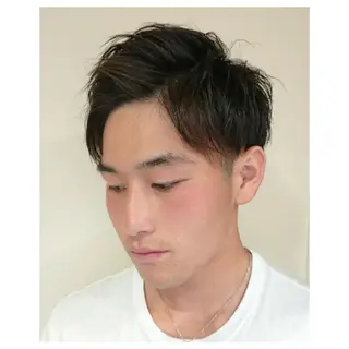 メンズ カラー ヘアアレンジ パーマ ブリーチ/ヘアケア/ 艶髪/イギチハルのヘアスタイル