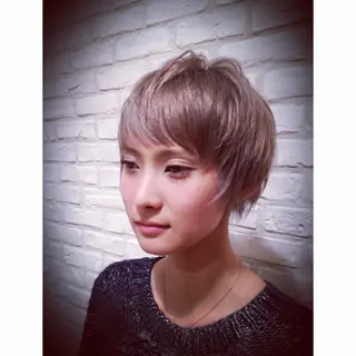 ショート 🌸ハイトーン 新田　廉 🌸のヘアスタイル