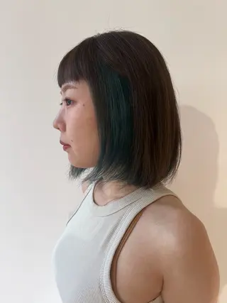 ミディアム 瀬戸 杏珠のヘアスタイル