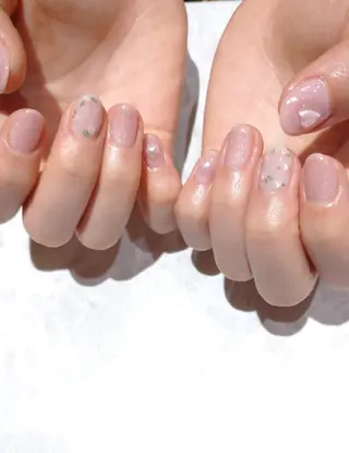 ネイル 會田 瑠衣のネイルデザイン