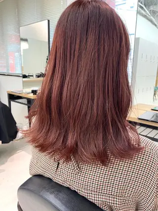 ロング lar 立川南口所属・砂岡 里奈のヘアスタイル