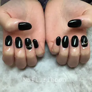 ネイル ネイルリボン 受付スタッフのネイルデザイン