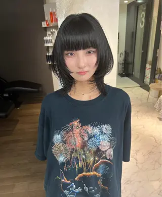 ミディアム ブリーチ/ウルフ ハッシュカット/石山のヘアスタイル