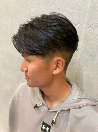 ミディアム パーマ メンズ 穐田 航のヘアスタイル