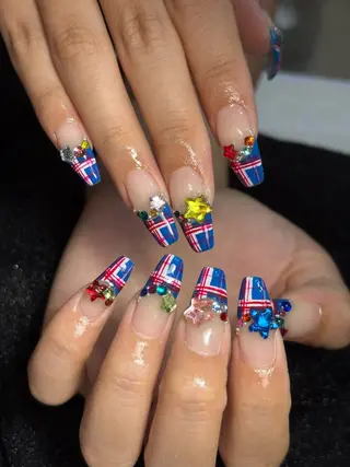 ネイル ✴︎ Delightのネイルデザイン