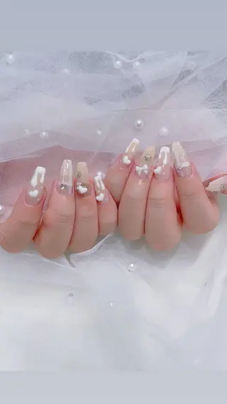 ネイル Amoreビューティーサロン所属・小松 朋未のネイルデザイン