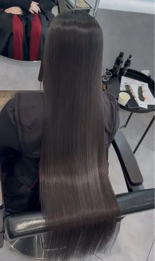 ロング Mi9nonbyRAFTOKYO所属・RAF Yunaのヘアスタイル