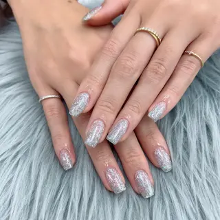 ネイル Bianca立川店 saitoのネイルデザイン