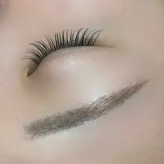 マツエク・マツパ julio掛川 RUNAの眉毛・アイブロウイメージ