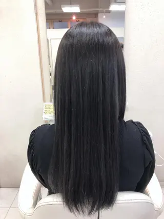 ロング 阿部 美咲のヘアスタイル