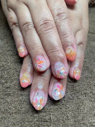 ネイル M. KOTOMIのネイルデザイン