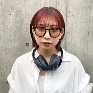 ショート カラー ナミ🩶暗髪/暖色 ❤️/透明感/縮毛のヘアスタイル