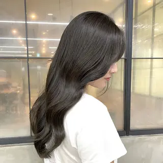 ロング カラー I see所属・中谷 大志朗のヘアスタイル