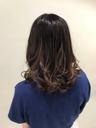 セミロング 三田 豪のヘアスタイル
